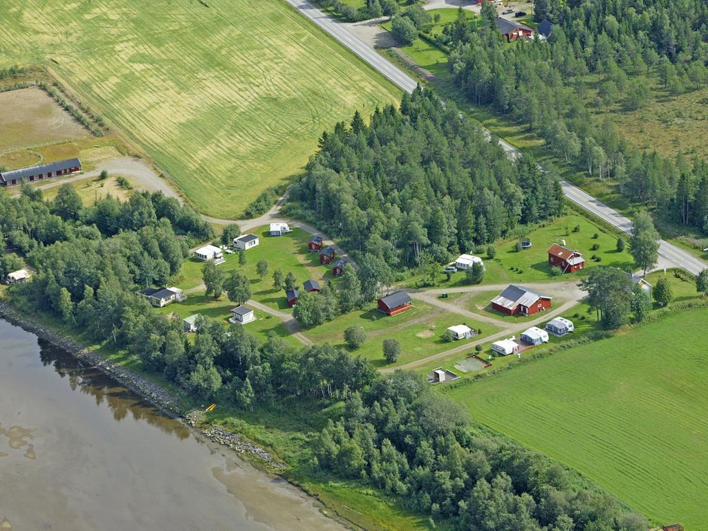 Holmset Camping And Fishing Namdalseid Екстер'єр фото